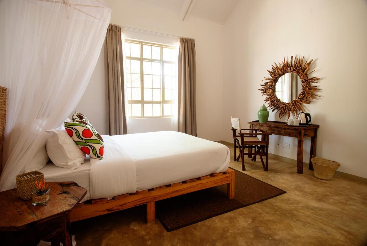 Отель The Safari House Usa River Экстерьер фото